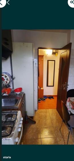 Apartament cu 2 camere semidecomandat în Calea București