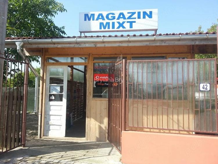 Casa +atelier tamplarie +spatiu comercial