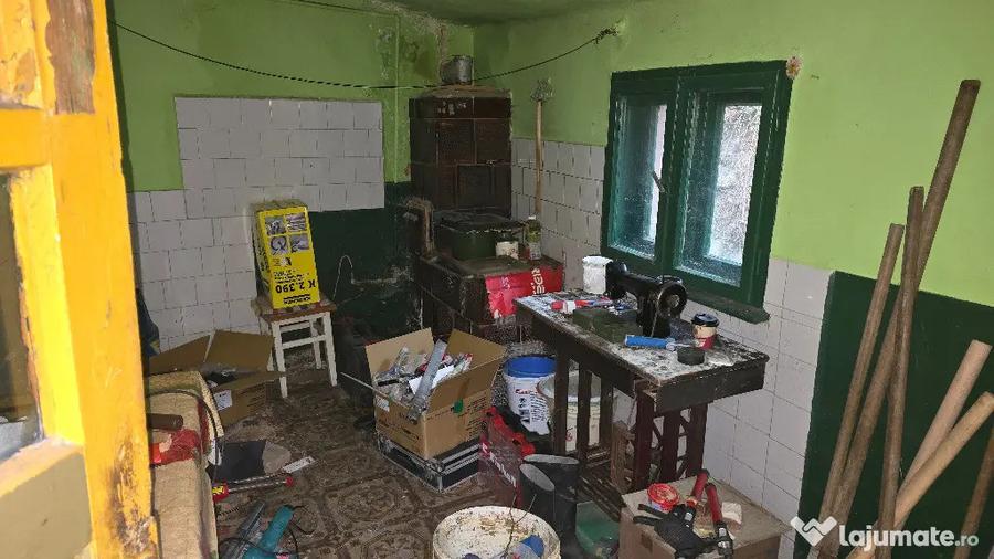 Casă cu 2 camere cu Teren 922 Mp în Aurel Vlaicu