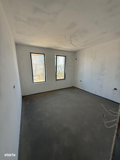 Casă cu 3 camere cu Teren 300 Mp în Clinceni