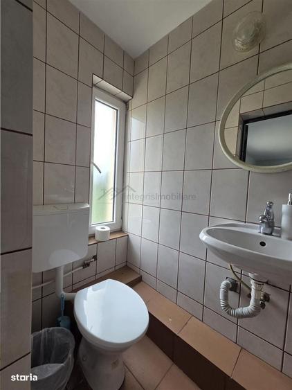 Casă cu 4 camere în Sânmartin