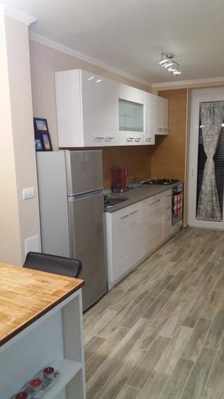 Apartament cu 2 camere semidecomandat în Nufărul