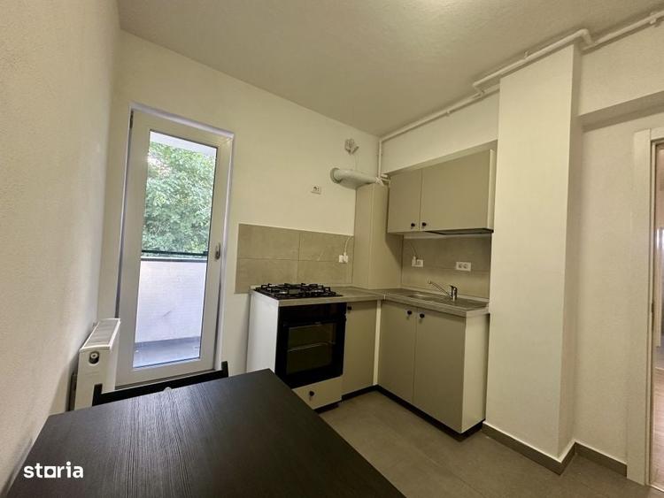 Apartament cu 2 camere decomandat în Păcii
