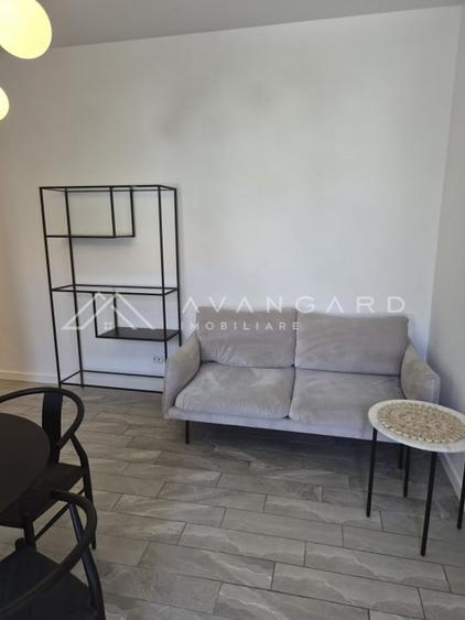 Apartament 2 camere decomandat, str. Motilor - 7