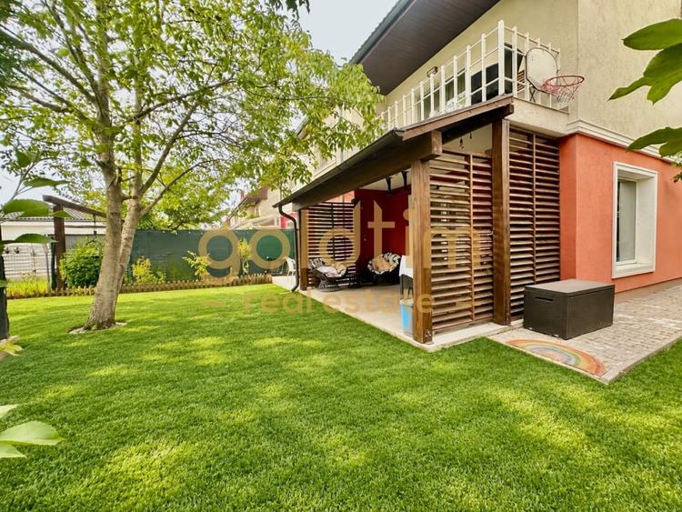 Duplex cu 5 camere cu Canalizare în Pipera