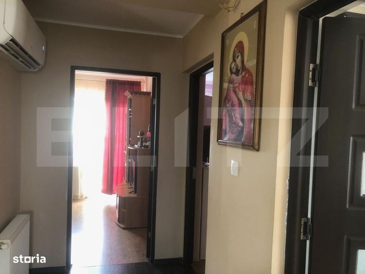 De vanzare casa 4 camere , 9 ari teren , intrare in Paulesti - 12