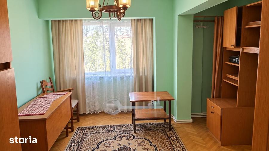 Apartament cu 4 camere în Tudor Vladimirescu