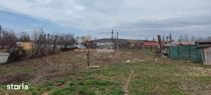 Teren de 1560 mp, în Gohor