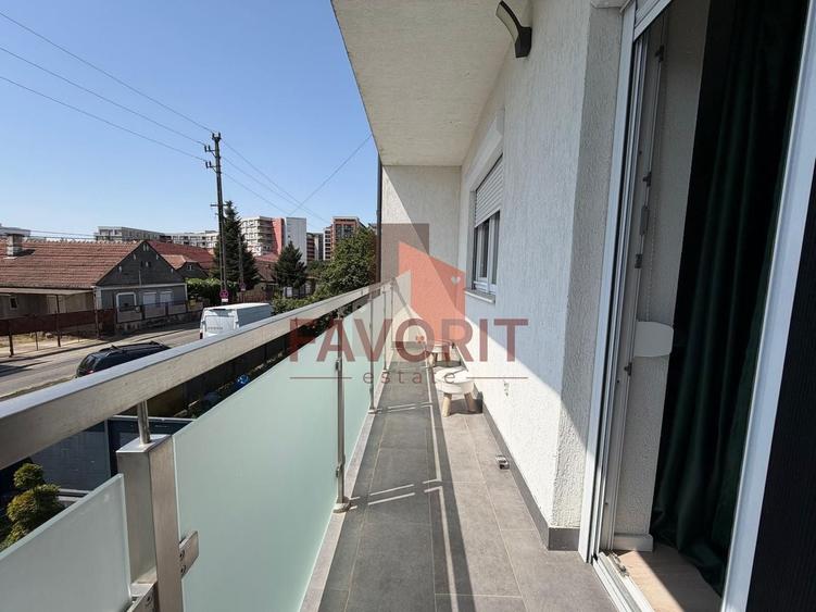 Duplex cu 4 camere cu Canalizare în Aradului