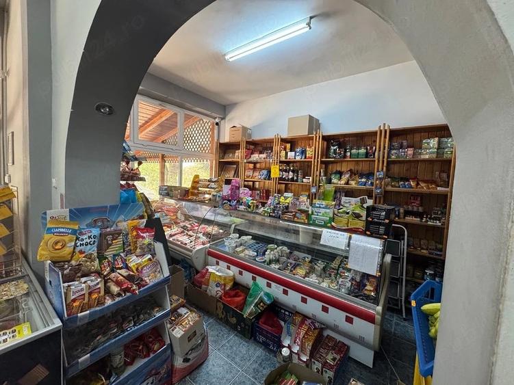 Spațiu comercial, de 86 mp, în Almaș