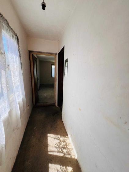 Casă cu 2 camere în Central