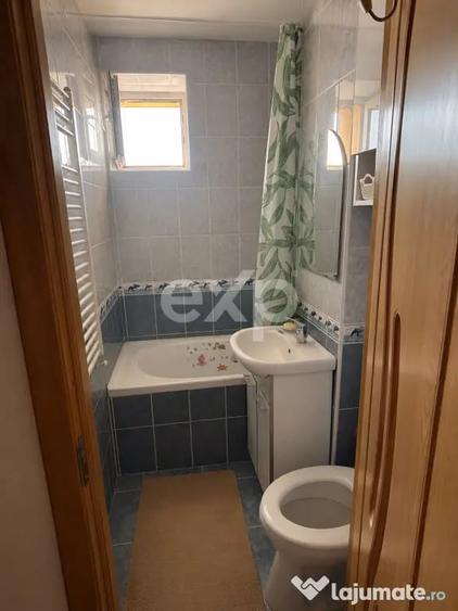 Apartament cu 2 camere decomandat în Trivale