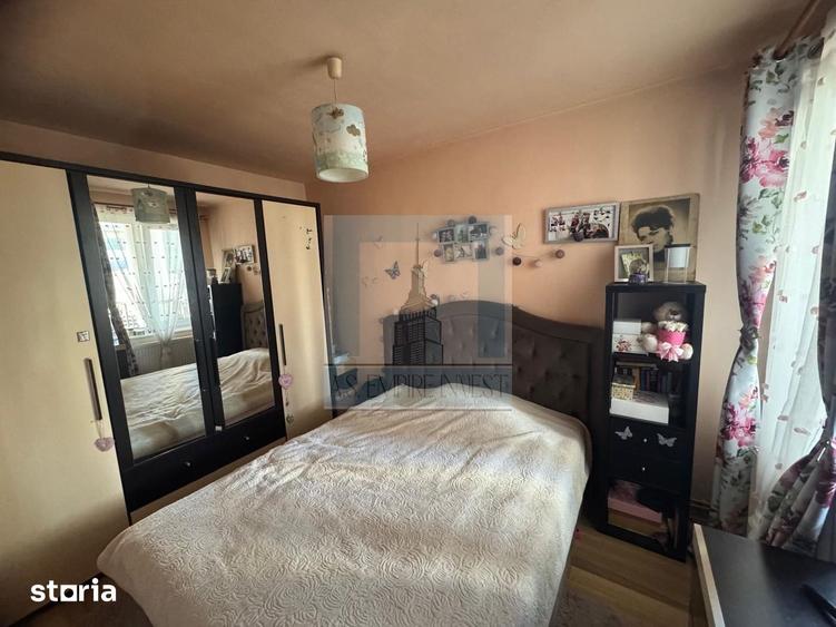 Apartament cu 3 camere în Centrul Civic