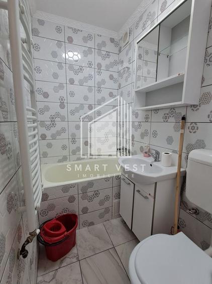 Apartament cu 2 camere semidecomandat, mobilat în Solidarității