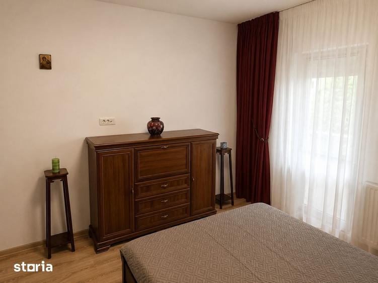 Apartament cu 2 camere decomandat, mobilat în Central