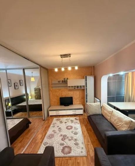 Apartament cu 2 camere semidecomandat în Dristor