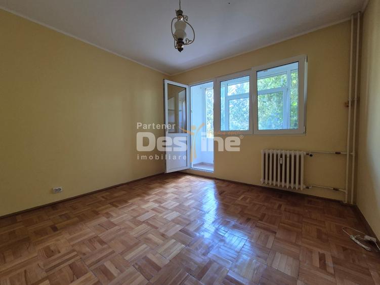 Apartament cu 3 camere circular, mobilat în Berceni