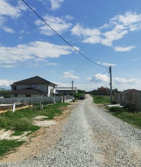 Teren intravilan de 750 mp, în Cihei