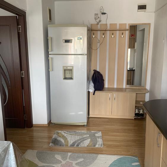 Apartament cu 2 camere semidecomandat în Ultracentral