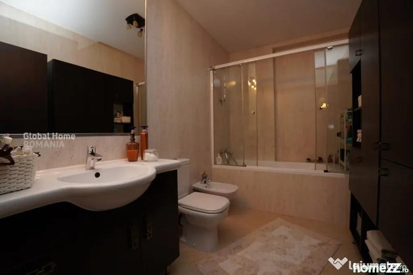 Apartament cu 3 camere semidecomandat în Herăstrău