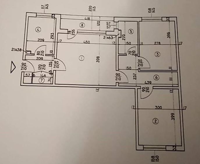 Apartament cu 3 camere semidecomandat în Bucur Obor