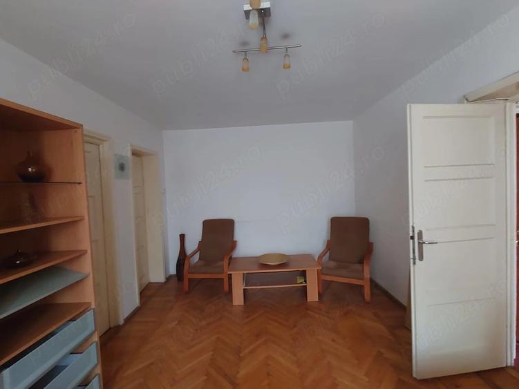 Apartament cu 2 camere semidecomandat în Floreasca