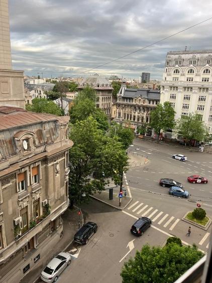 Apartament cu 3 camere decomandat, mobilat în Universitate