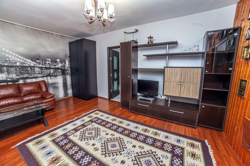 Apartament cu 3 camere semidecomandat, mobilat în Crângași
