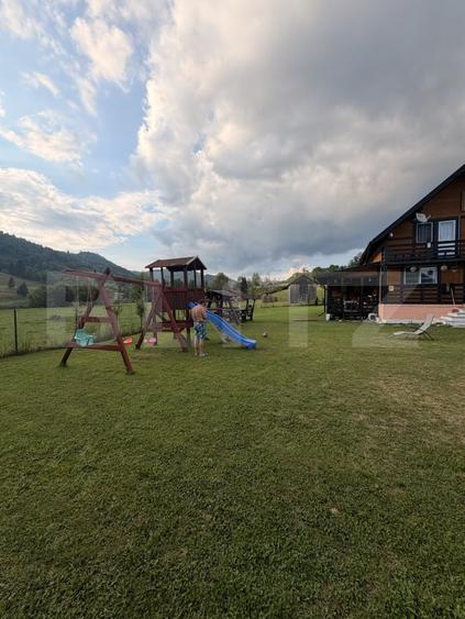 Casa de vacanta , 114 mp , 1080 mp teren, Vama, Bucovina - 4