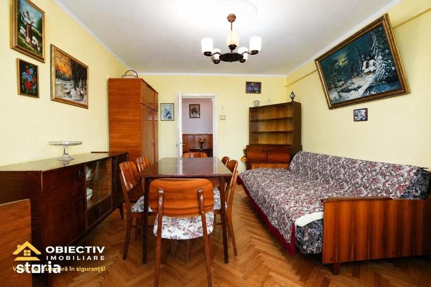 Apartament cu 2 camere decomandat în Central