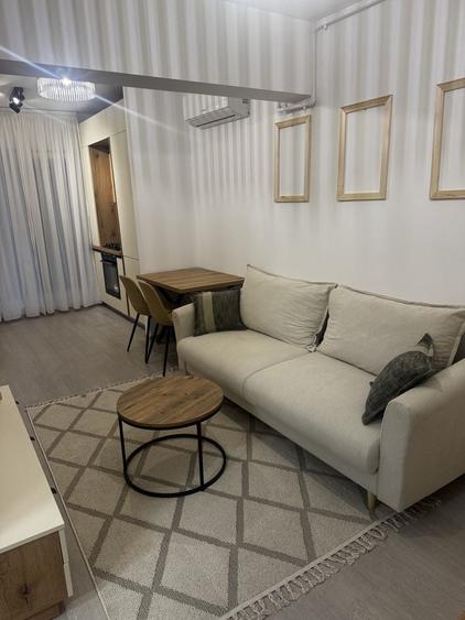 Apartament cu 2 camere semidecomandat în Central