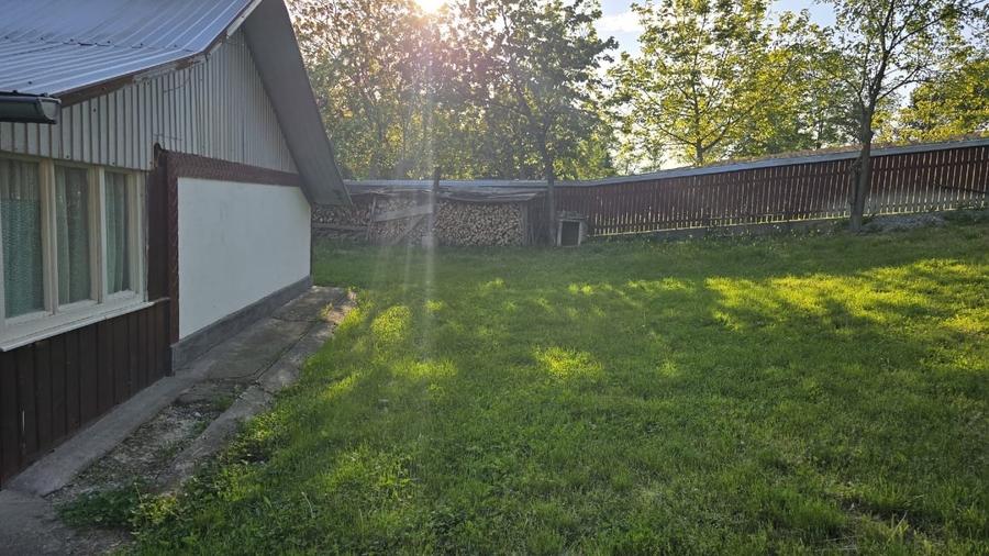 Casă individuală cu 5 camere cu Teren 3000 Mp în Suharău