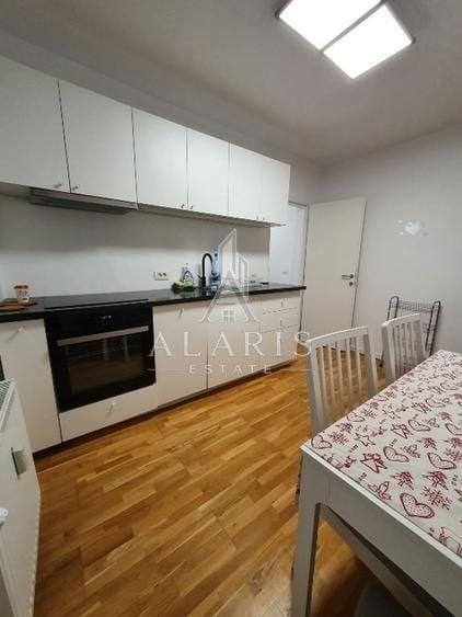 Apartament cu 3 camere decomandat, mobilat în Complex Studențesc