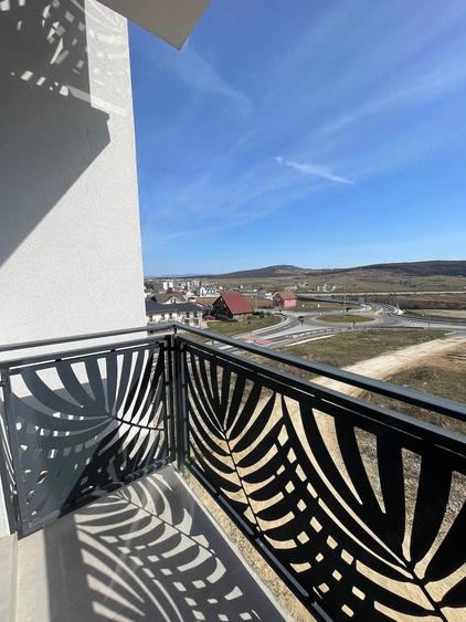Apartament cu 2 camere decomandat în Exterior Vest