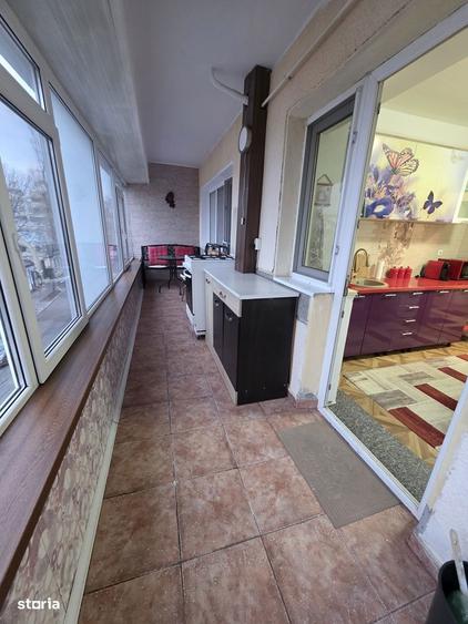 Apartament cu 2 camere decomandat, mobilat în Ultracentral