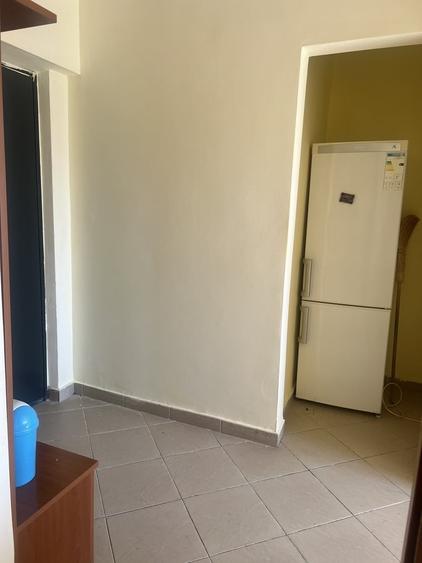 Apartament cu 2 camere semidecomandat în Alexandru Obregia