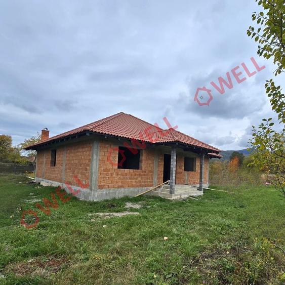 Casă cu 3 camere cu Teren 771 Mp în Covasna