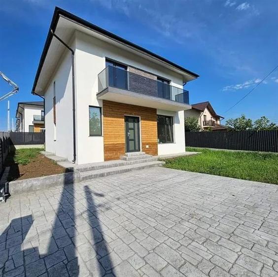 Casă individuală cu 4 camere cu Garaj în Valea Lupului