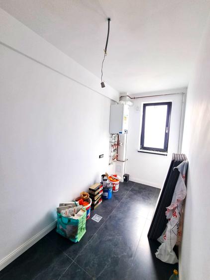 Casă cu 4 camere cu Canalizare în Bd. Laminorului