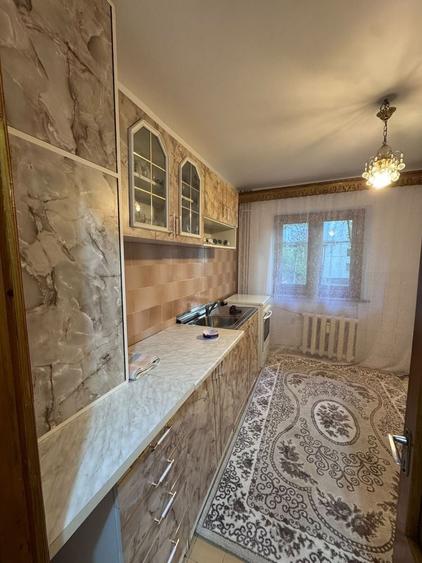Apartament cu 3 camere decomandat în George Enescu