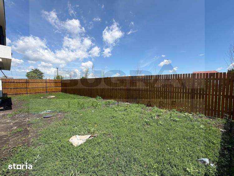 Casă cu 5 camere cu Teren 550 Mp în Apahida