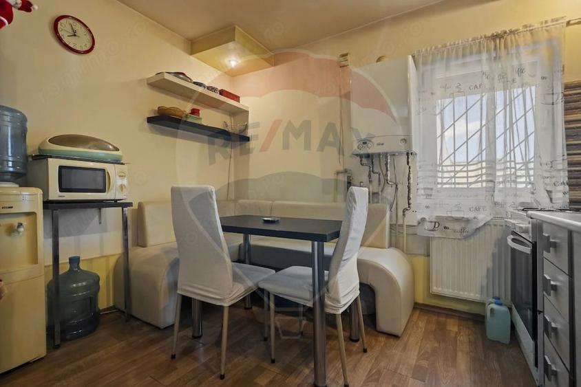 Apartament cu 4 camere decomandat în Sebastian