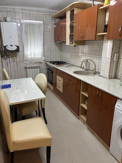 Apartament cu 2 camere nedecomandat în Central
