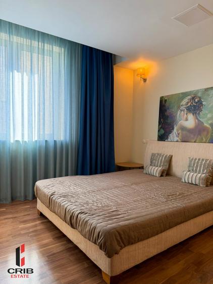 Apartament cu 3 camere decomandat, mobilat în Iancu Nicolae