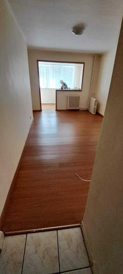 Garsonieră decomandată în Găvana
