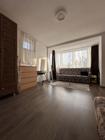 Inchiriez apartament la casa Strada Oasului - 1