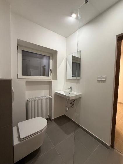 Ofer spre închiriere  apartament Universitate-Piața Rosetti - 4