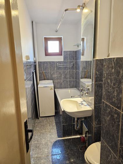 Apartament cu 2 camere semidecomandat în Take Ionescu