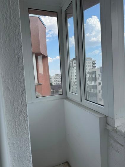 Apartament cu 2 camere decomandat în Timpuri Noi