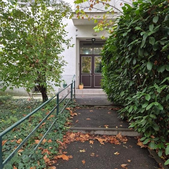 Apartament cu 2 camere decomandat, mobilat în Moșilor